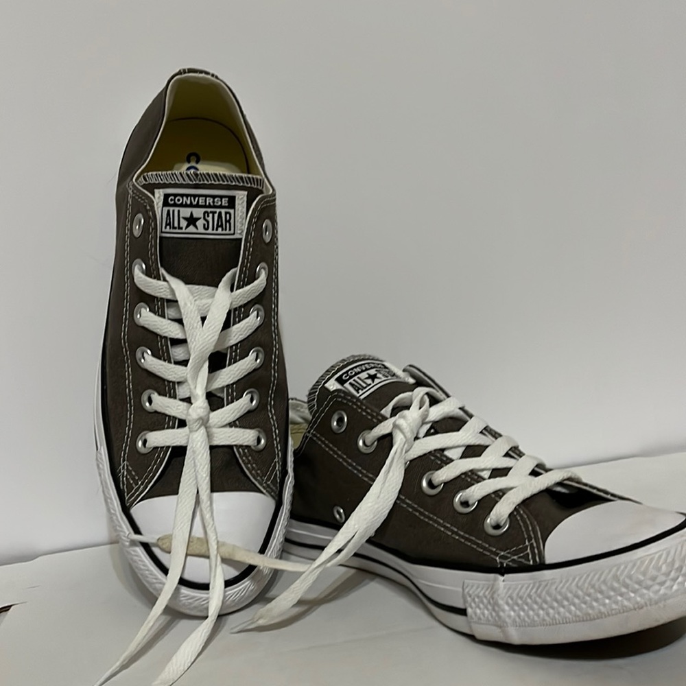 Gray converse All Star unisex M8 W10 Great condition
